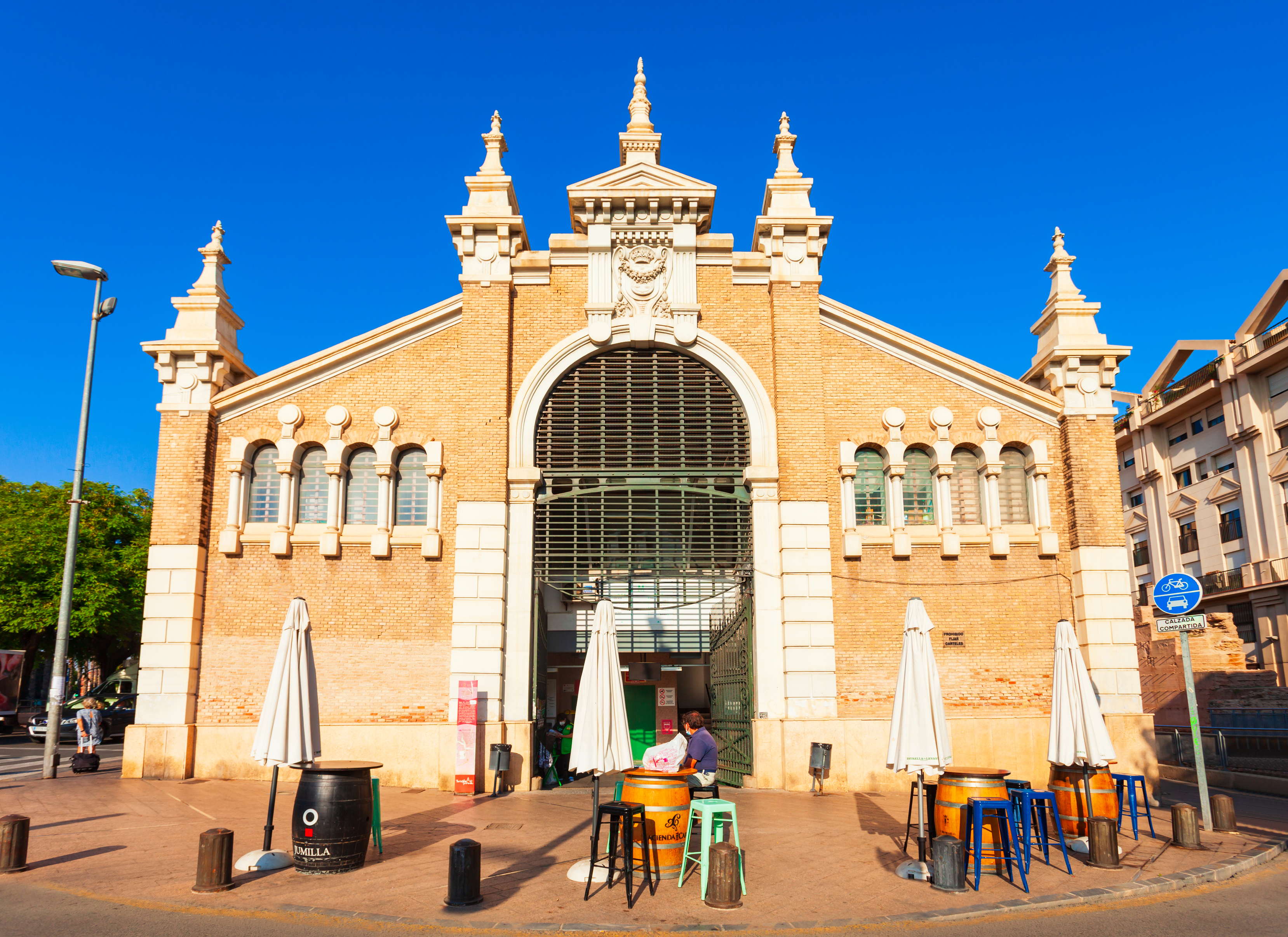 The exterior of Mercado de Ver&oacute;nicas in Murcia, an important city food market near the Old Town